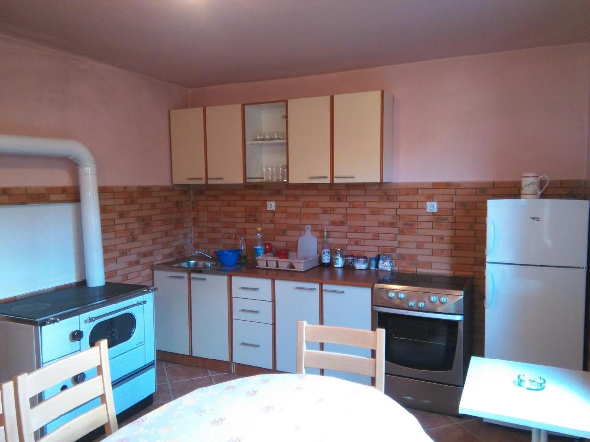 זבליאק Guesthouse Wolf מראה חיצוני תמונה