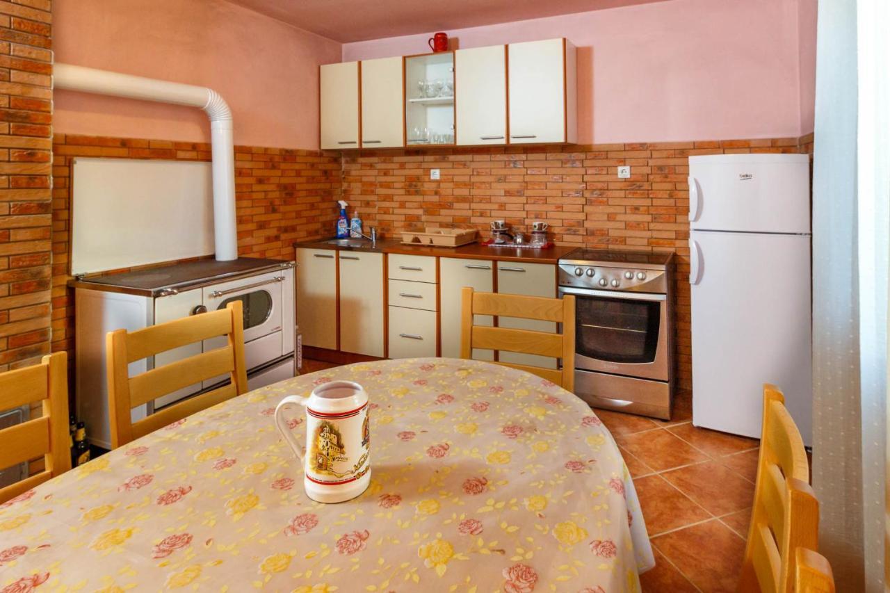 זבליאק Guesthouse Wolf מראה חיצוני תמונה