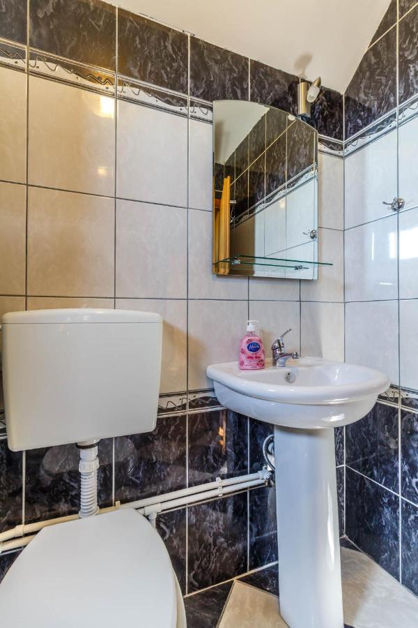 זבליאק Guesthouse Wolf מראה חיצוני תמונה