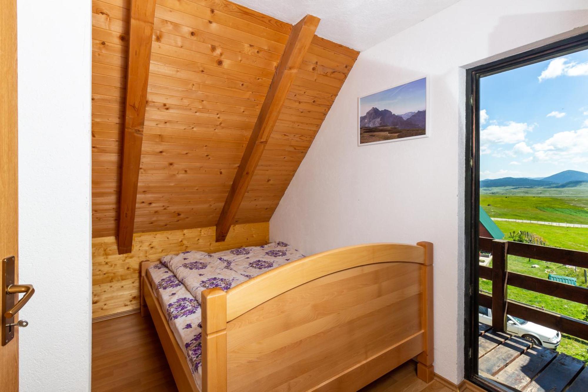 זבליאק Guesthouse Wolf מראה חיצוני תמונה